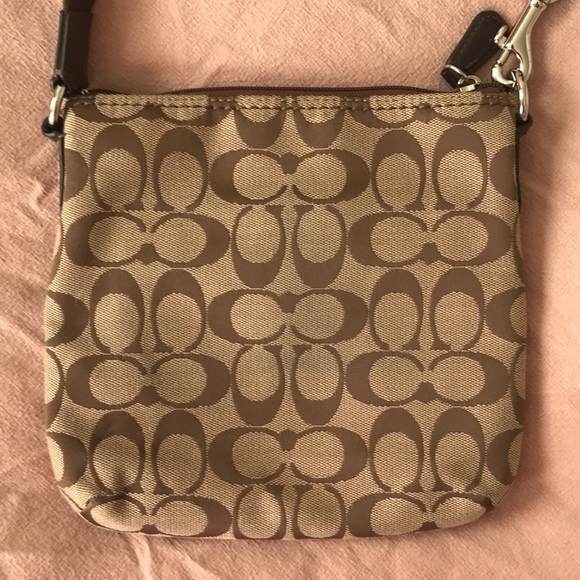 Coach cross body bag - Picture 3 of 4